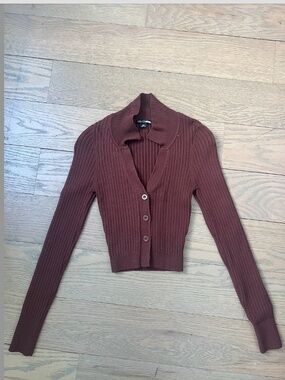 Collared Long Sleeve Button Up